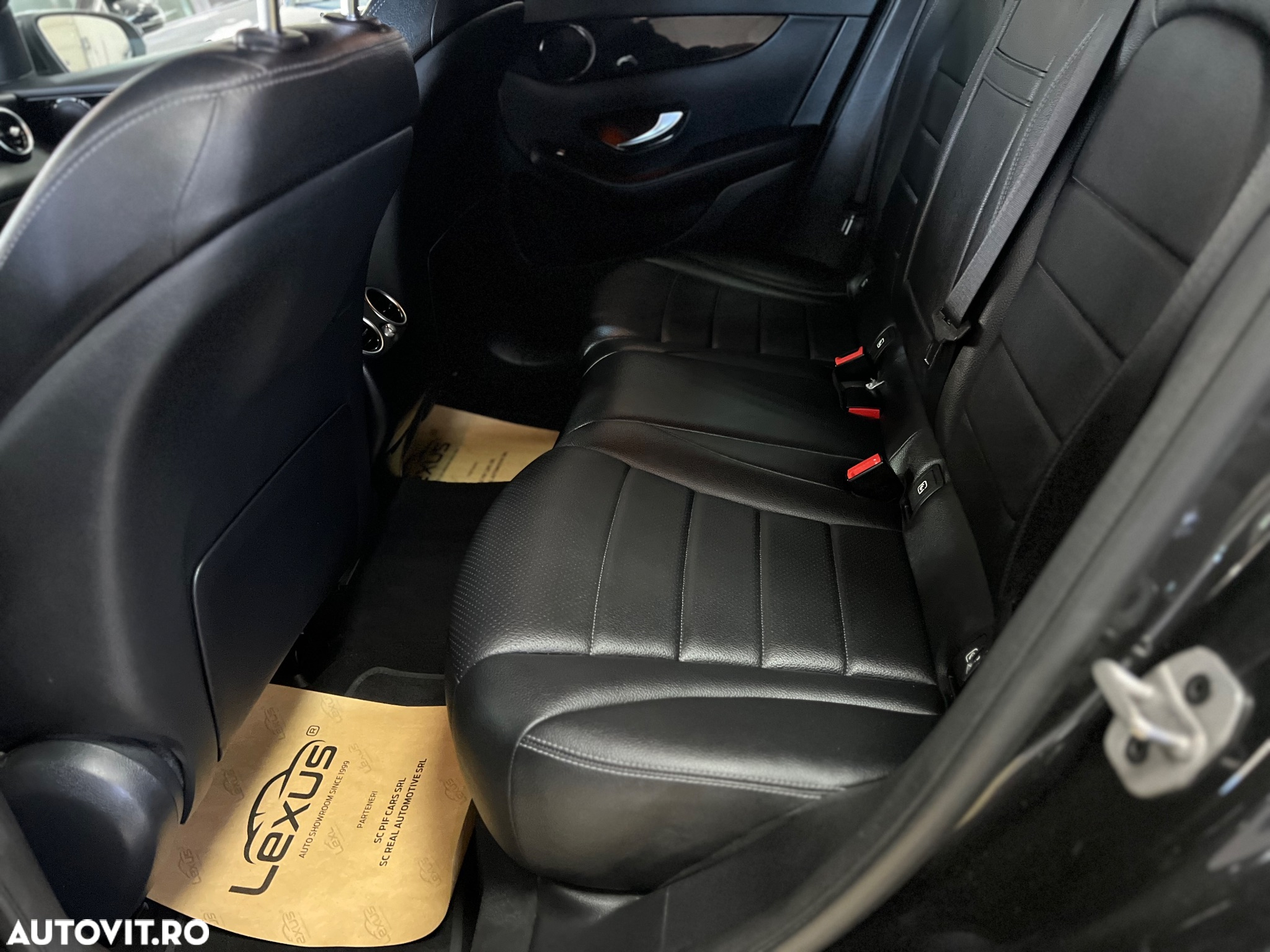 Mercedes-Benz GLC Coupe 200 d 4Matic 9G-TRONIC Exclusive - 14