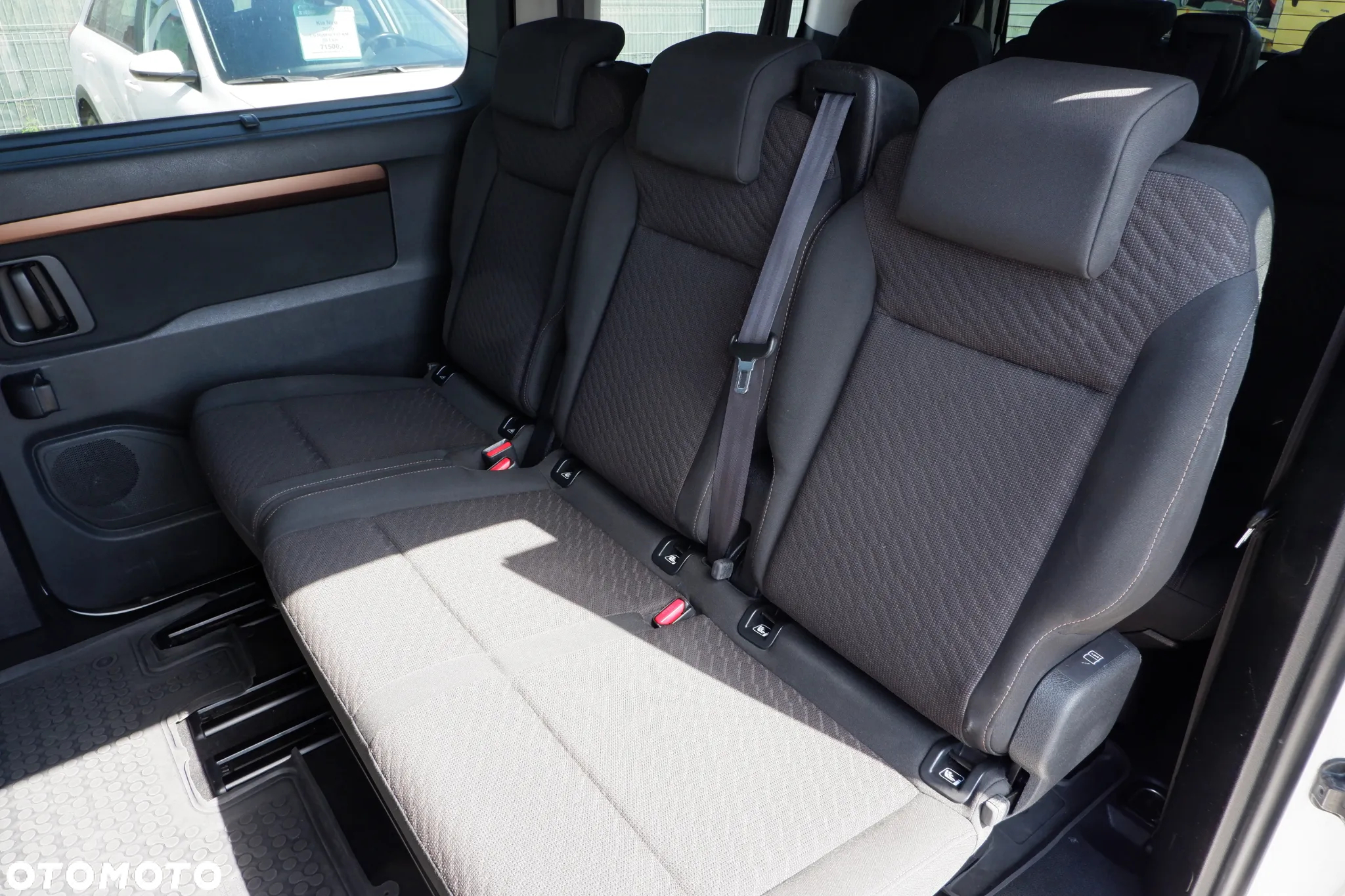 Toyota ProAce 2,0-l-D-4D L2 (8-Si.) Verso Comfort - 31