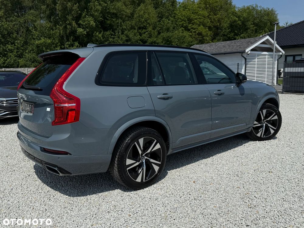 Volvo XC 90 T8 AWD Plug-In Hybrid R-Design 7os - 17