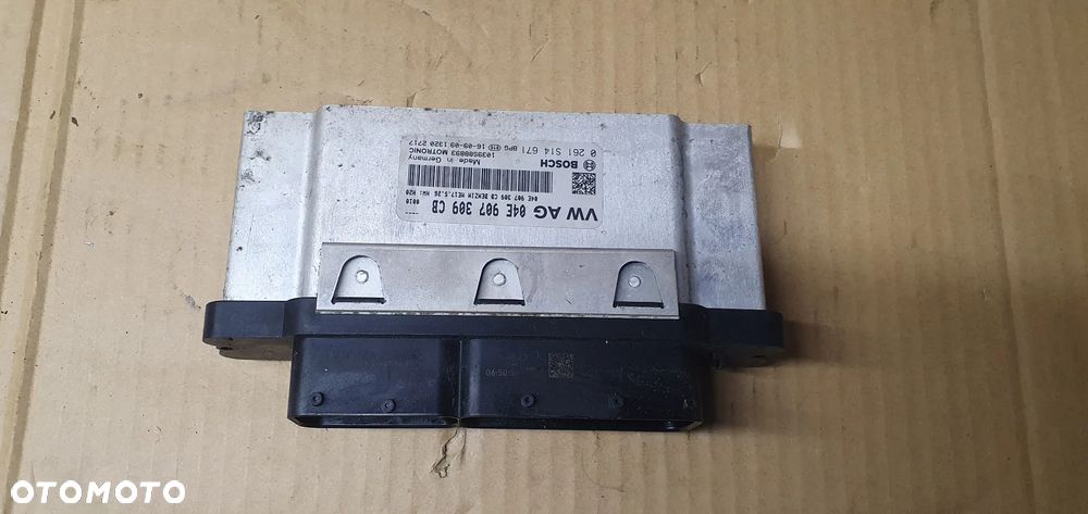 Komputer sterownik silnika VW Polo V 6R 1.0 04E907309CB - 1