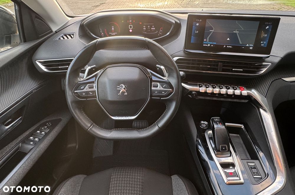 Peugeot 3008 BlueHDi 130 Stop & Start EAT8 Allure - 17