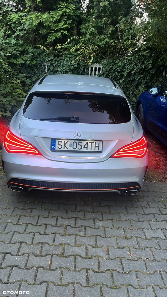 Mercedes-Benz CLA 250 7G-DCT Orange Art Edition - 2