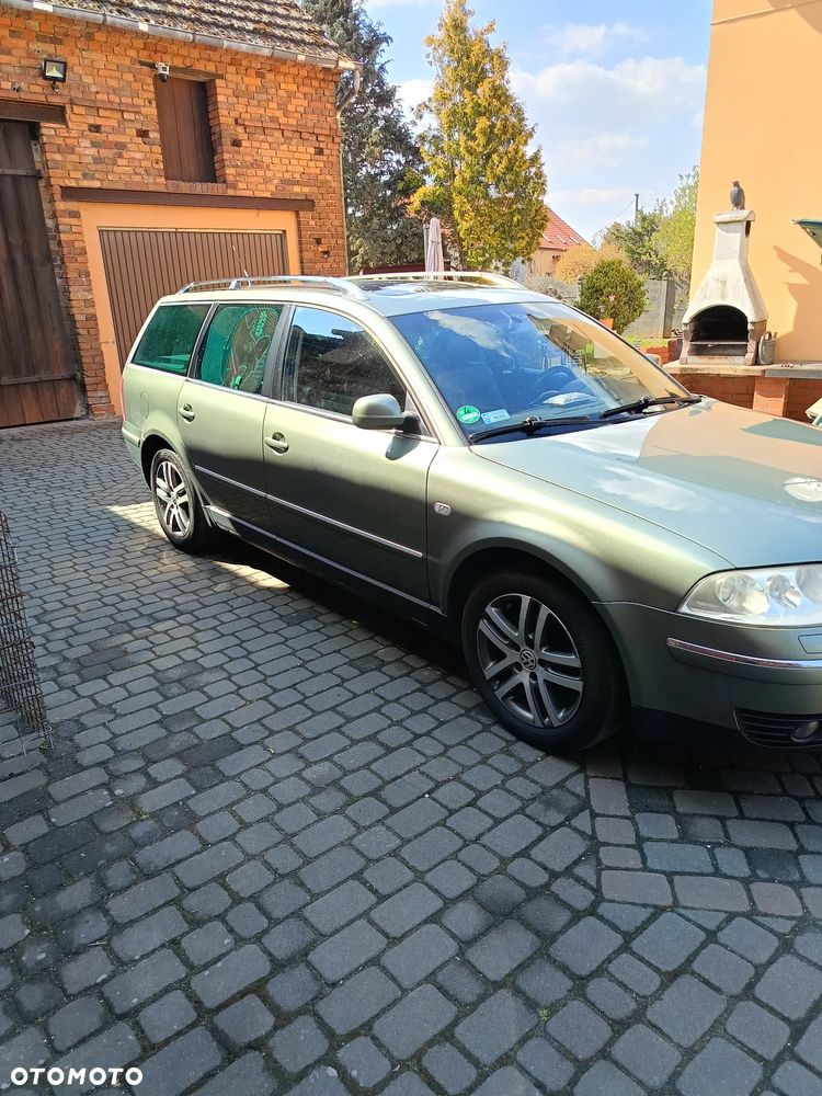Volkswagen Passat 1.9 TDI Highline Tiptr - 2