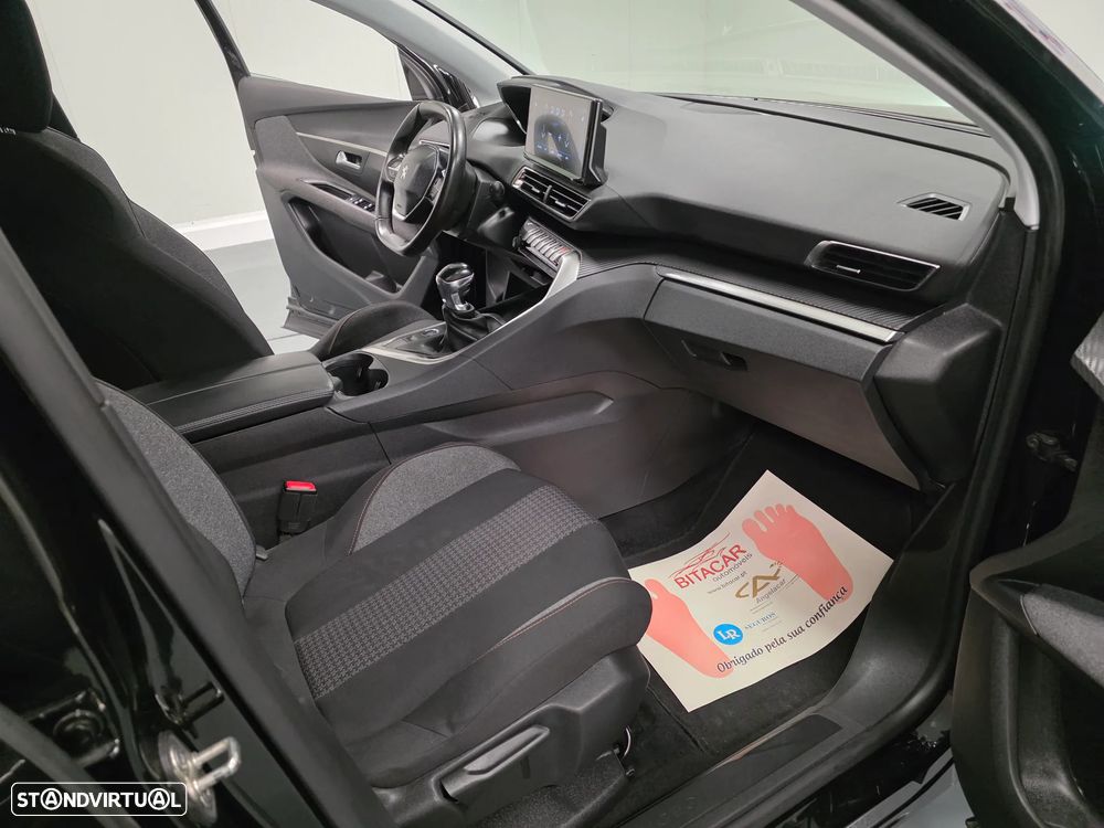 Peugeot 3008 1.5 BlueHDi Style - 48