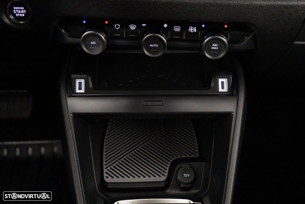 Citroën C4 X 1.2 PureTech Shine Pack EAT8 - 22