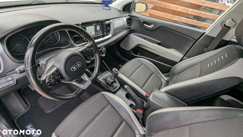 Kia Stonic - 14