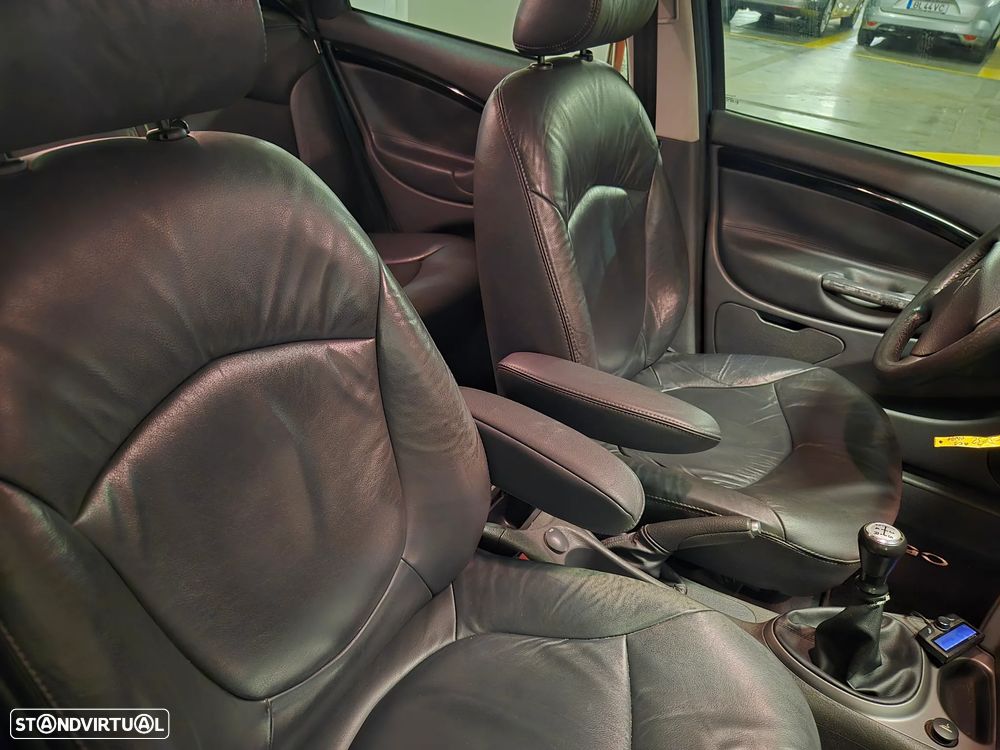 Citroën C5 1.6 HDi Exclusive - 38
