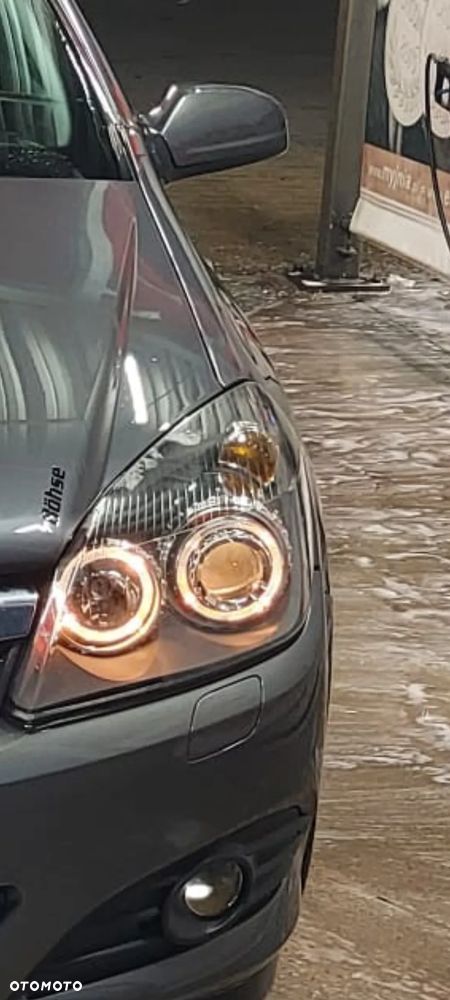 Opel Astra 1.6 Limited - 11