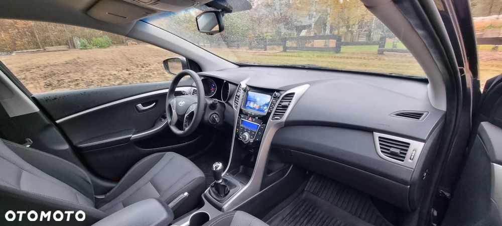 Hyundai i30 1.4 Passion Plus - 14