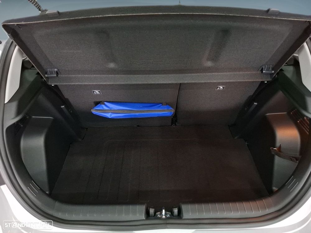 Hyundai i20 1.2 MPi Comfort - 24