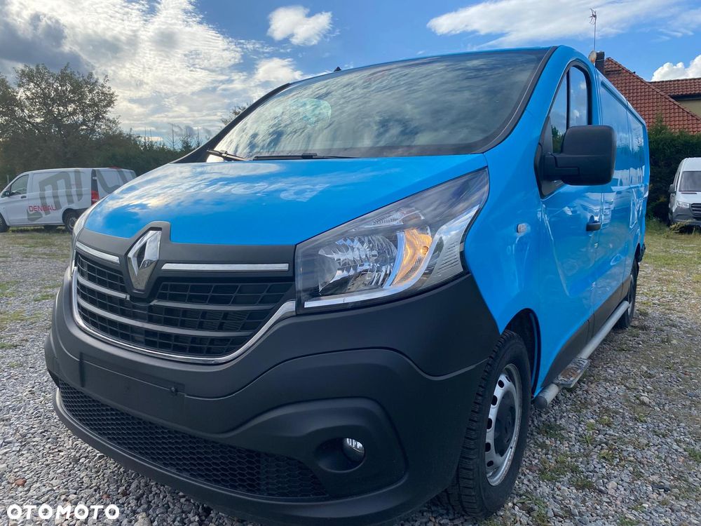 Renault Trafic - 2