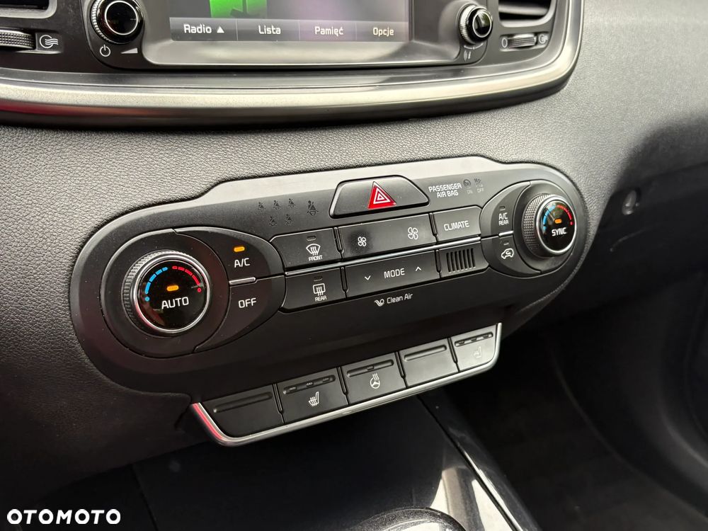 Kia Sorento 2.0 CRDI L - 17