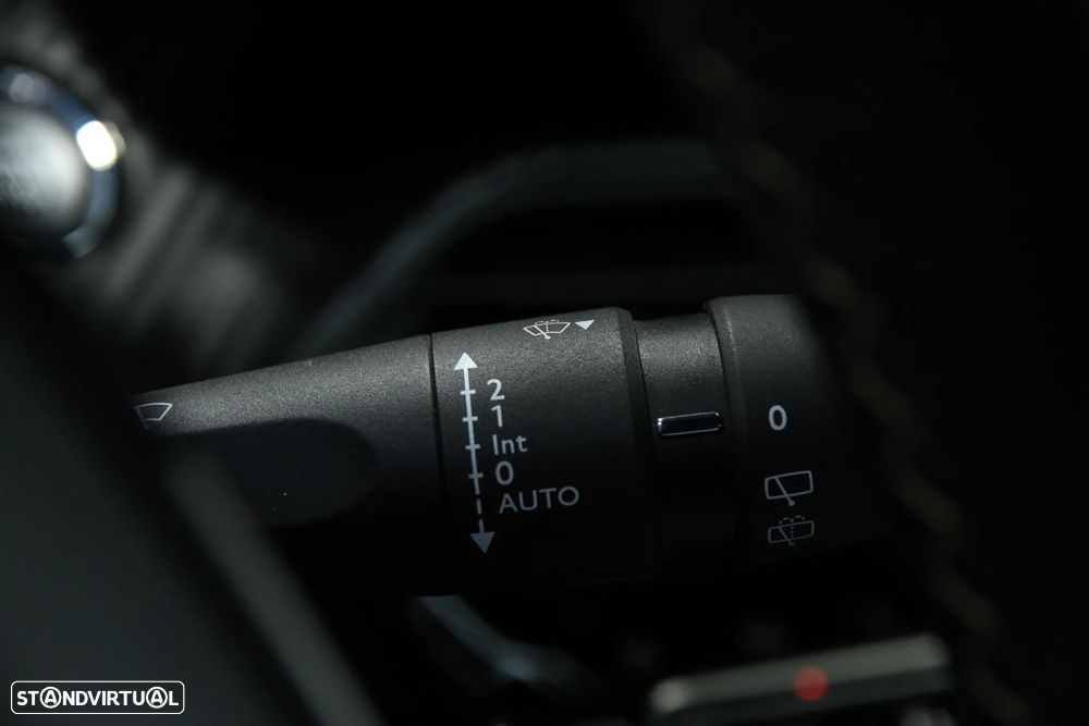 Peugeot 208 1.2 PureTech GT Line - 19