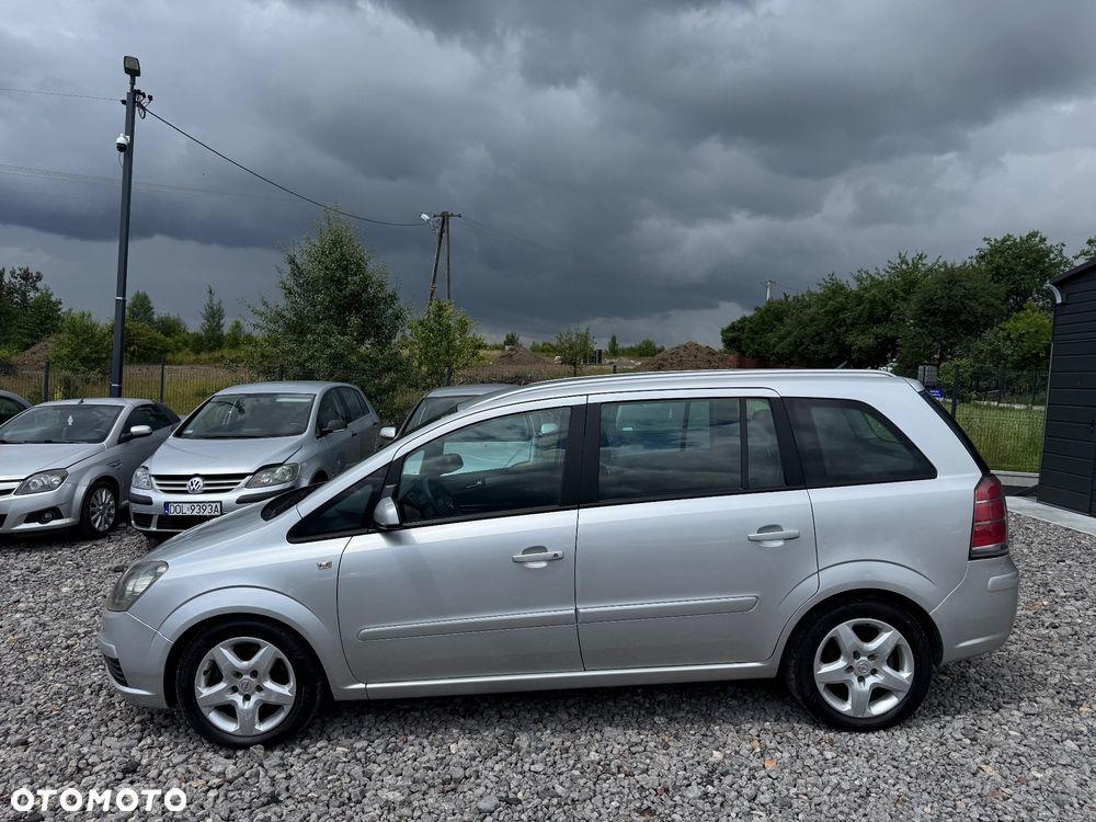Opel Zafira 1.9 CDTI Cosmo - 3