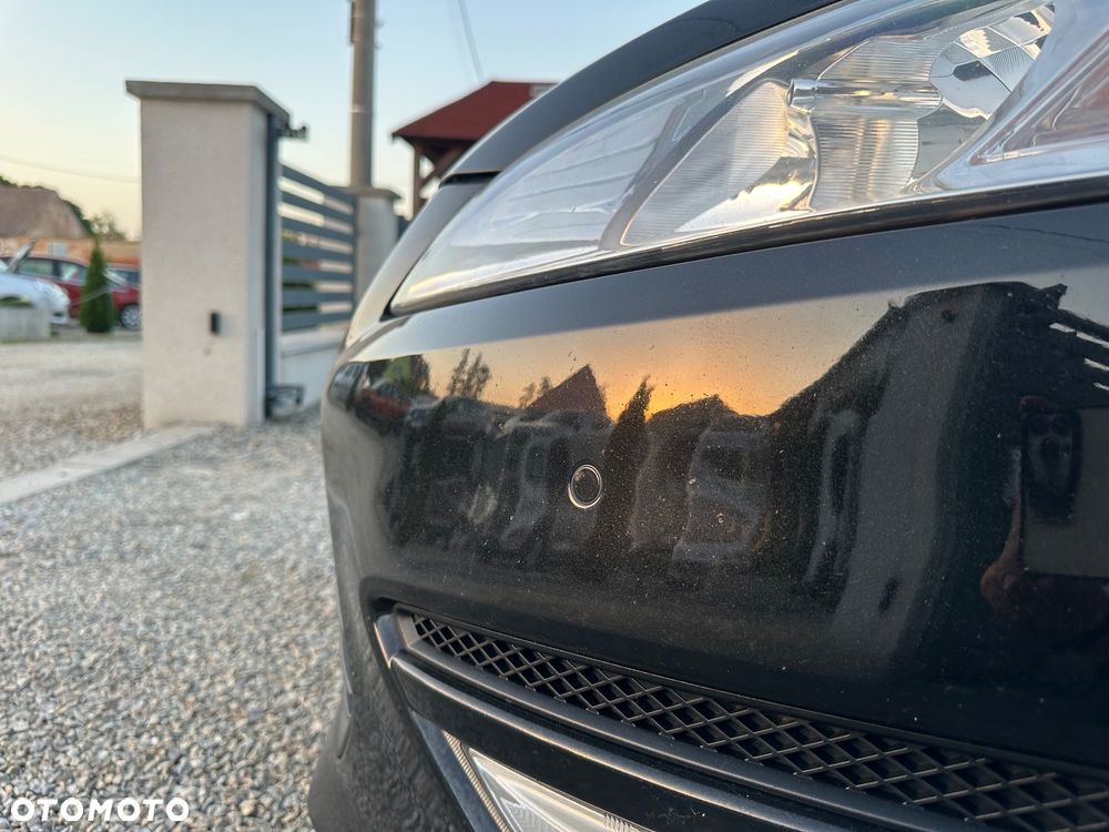 Ford Mondeo 2.0 Trend - 7