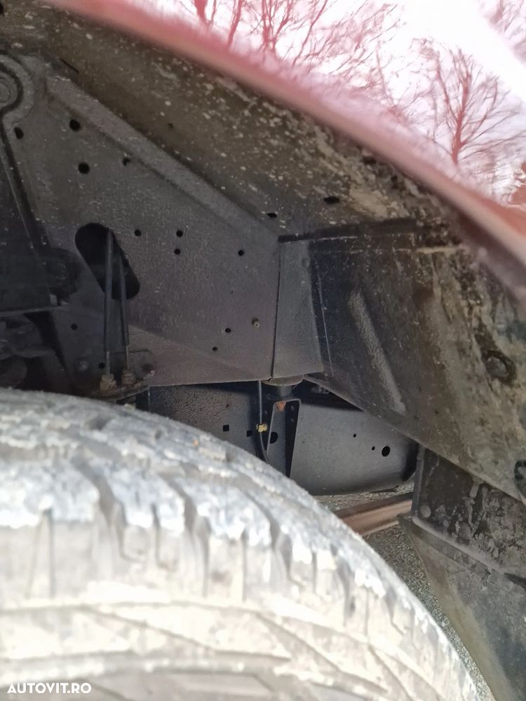 Land Rover Range Rover - 27