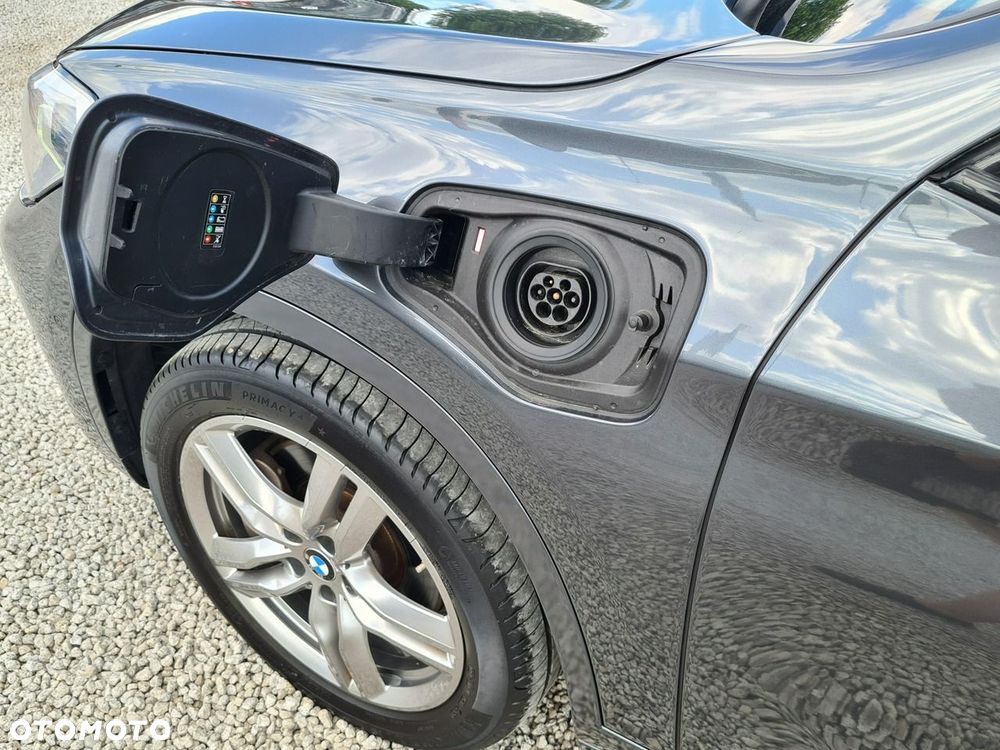 BMW X1 xDrive25e M Sport - 39