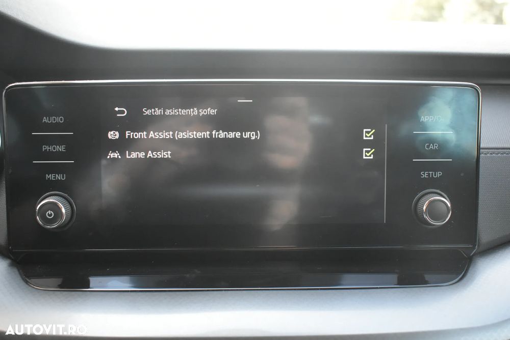 Skoda Octavia 2.0 TDI DSG Ambition - 17