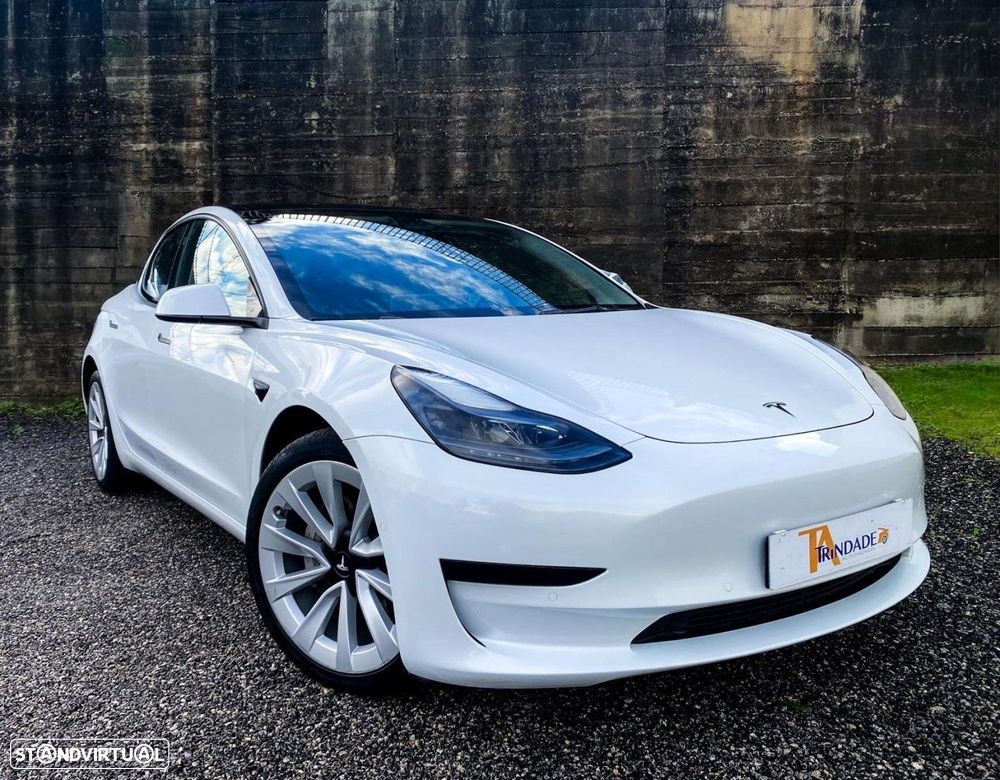 Tesla Model 3 Standard Range Plus RWD - 1