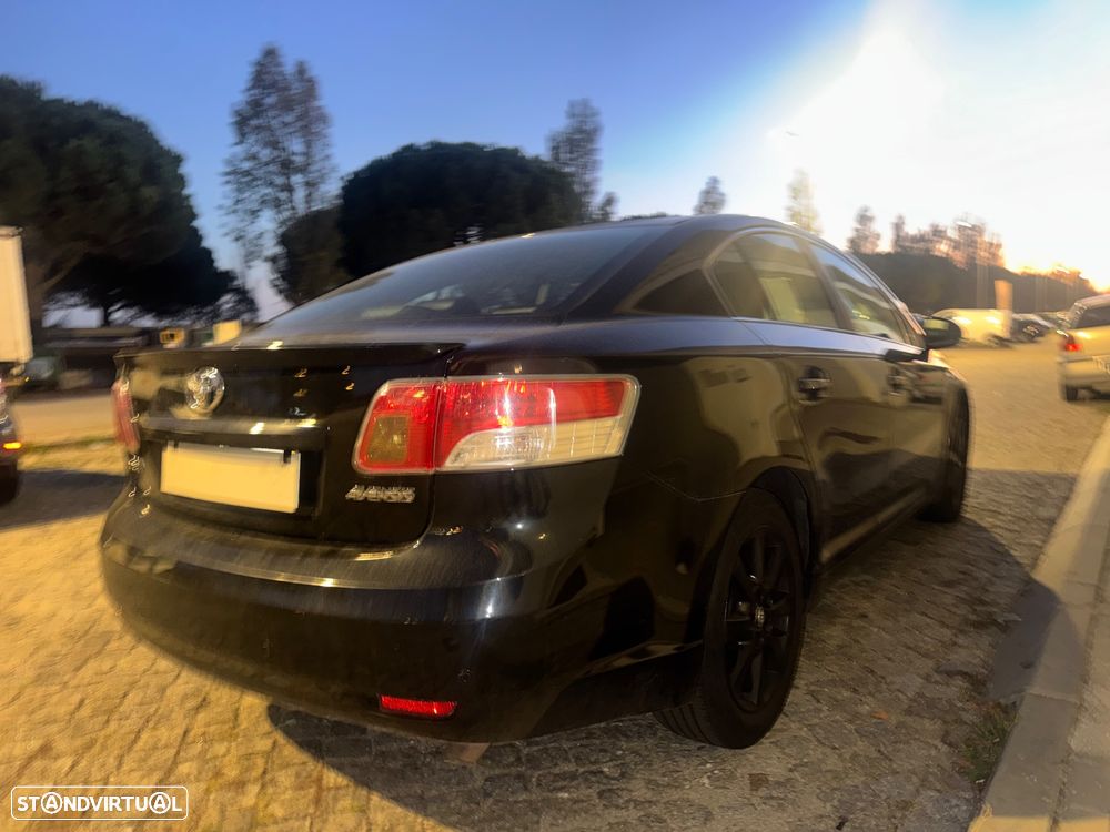 Toyota Avensis - 3