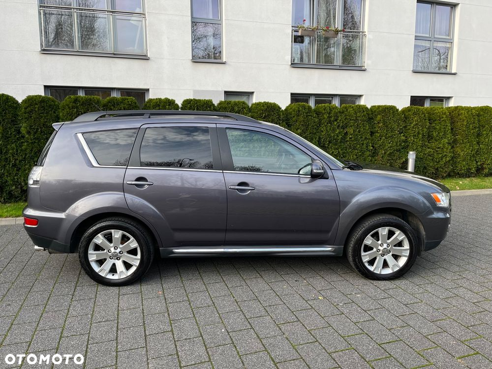 Mitsubishi Outlander 2.2 DID Instyle EU5 TC-SST - 4