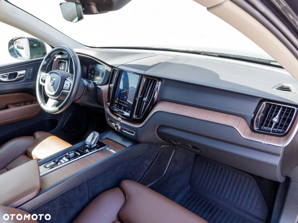 Volvo XC 60 - 13