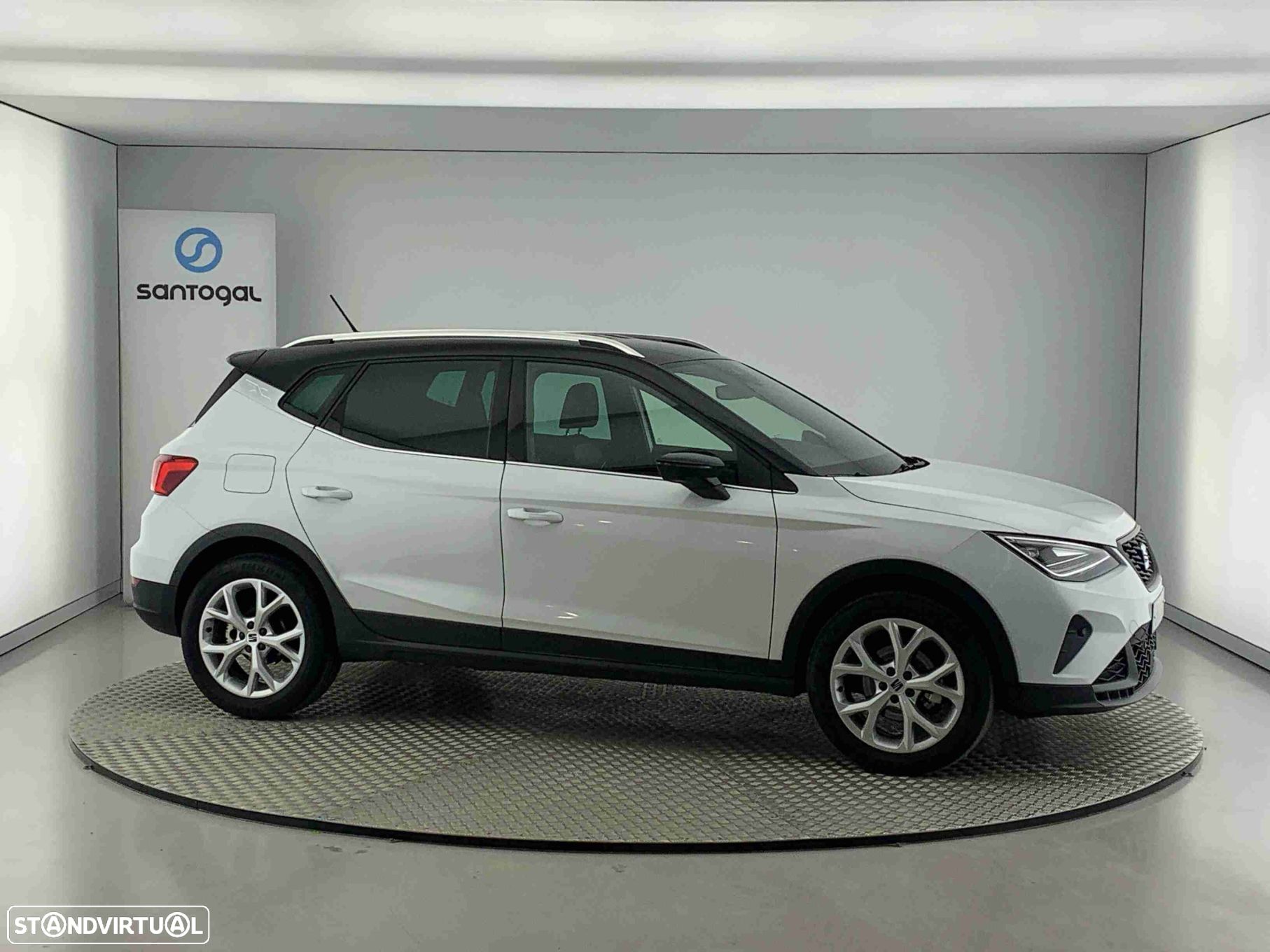 SEAT Arona 1.0 TSI FR - 1