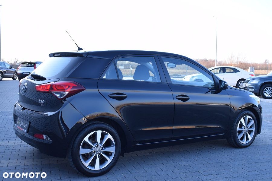 Hyundai i20 blue 1.2 Advantage+ - 24