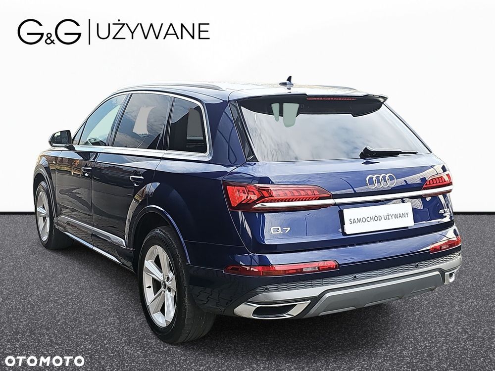 Audi Q7 - 7