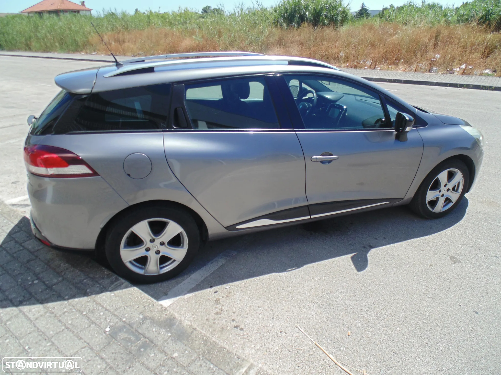 Renault Clio Sport Tourer 0.9 TCE Limited - 8
