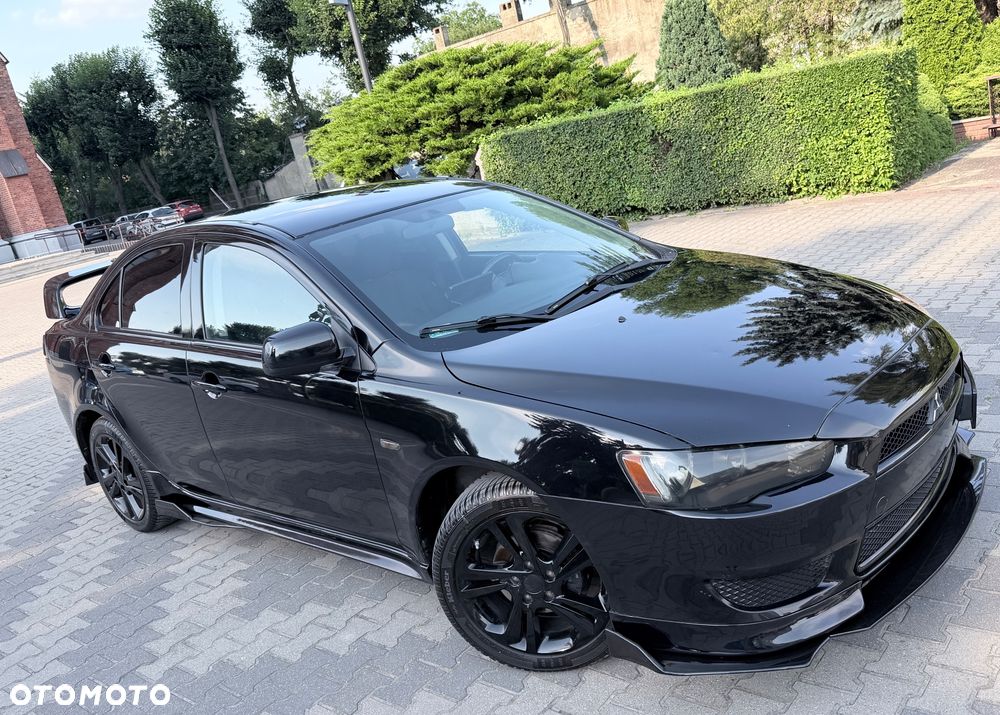 Mitsubishi Lancer - 2