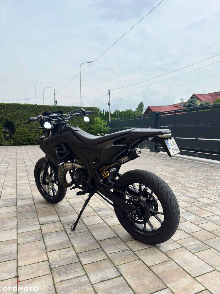 Aprilia SX - 4