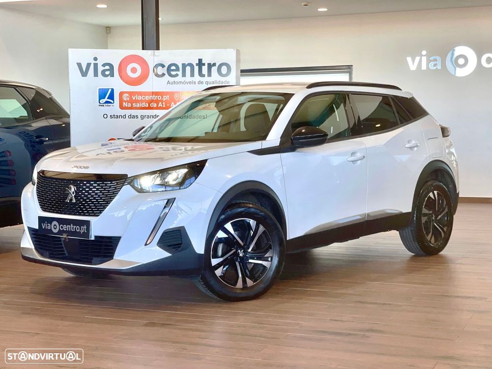 Peugeot 2008 1.2 PureTech Allure EAT8 - 5