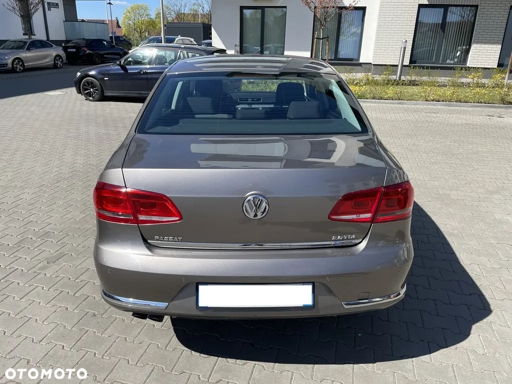 Volkswagen Passat 2.0 TDI DPF BlueMotion Technology Highline - 6