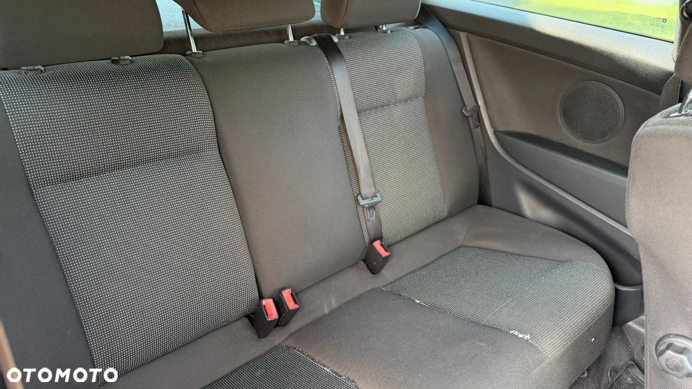 Opel Astra 2.0 T Cosmo - 18