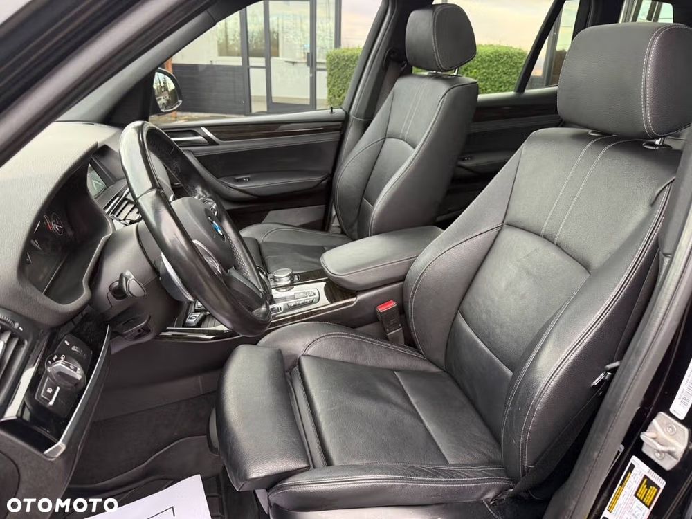 BMW X3 xDrive28i Sport-Aut M Sport - 36