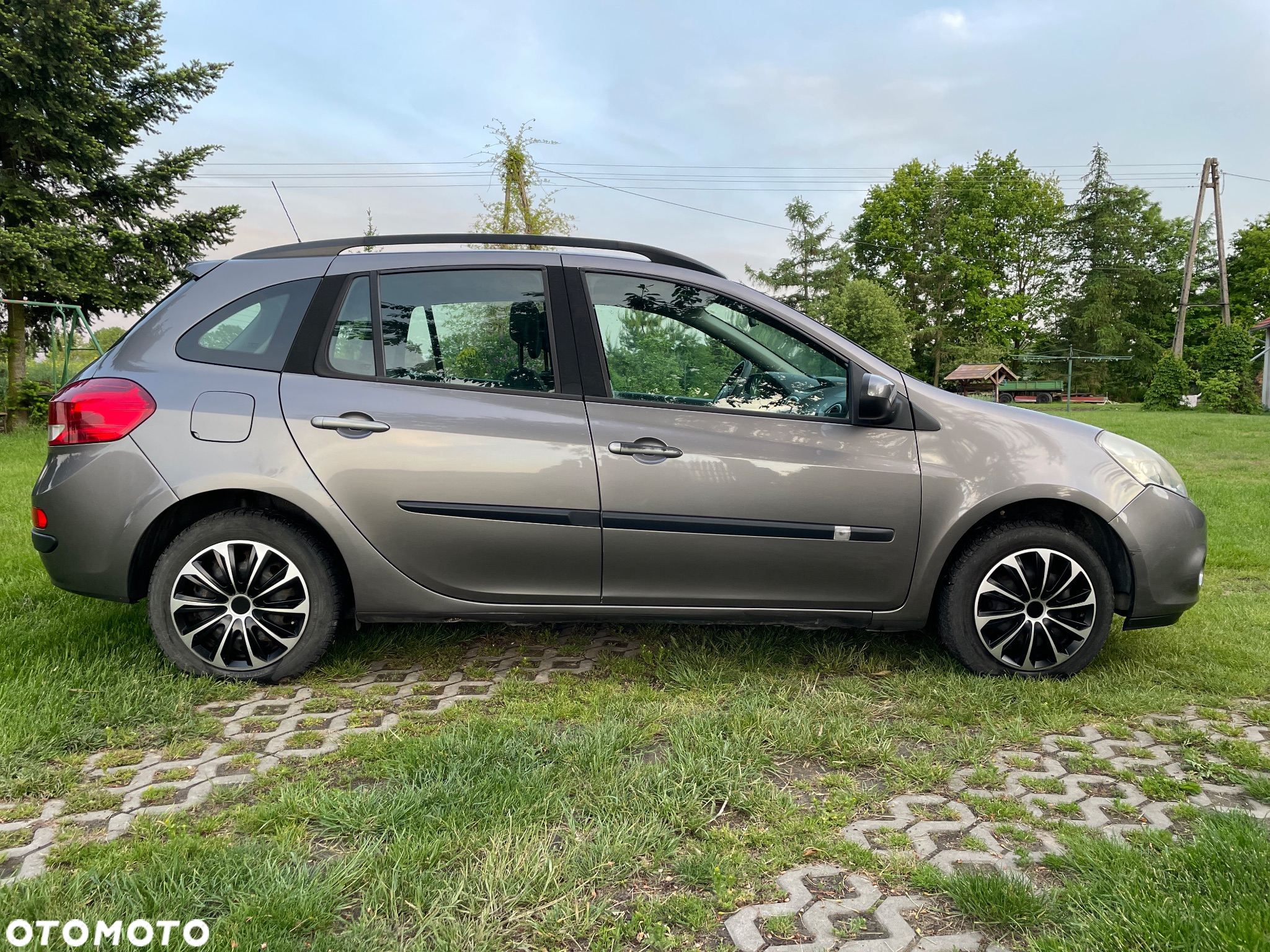 Renault Clio - 15