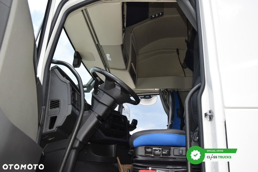 Volvo FH 460 Globetrotter XL Mega i-Save - 8