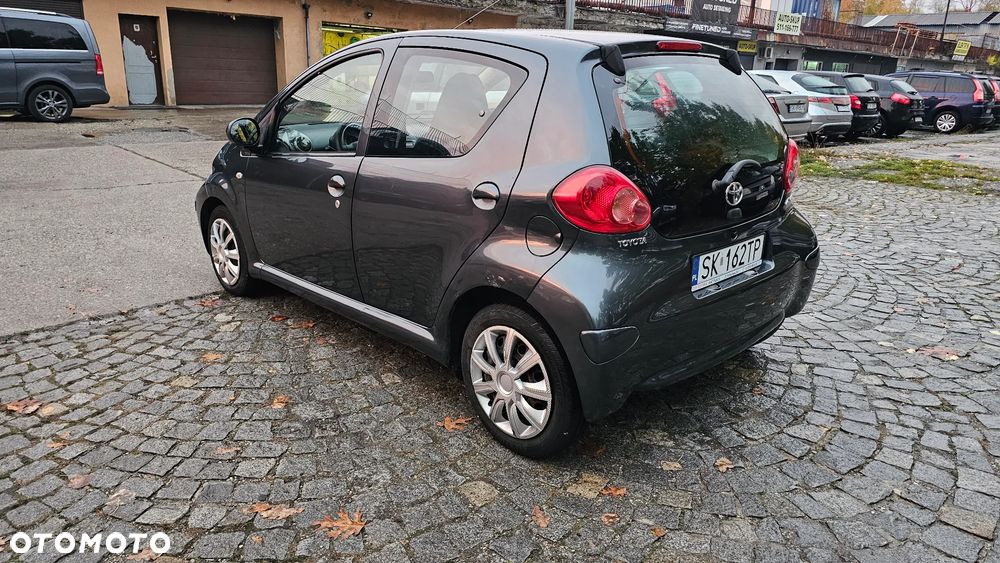 Toyota Aygo - 5