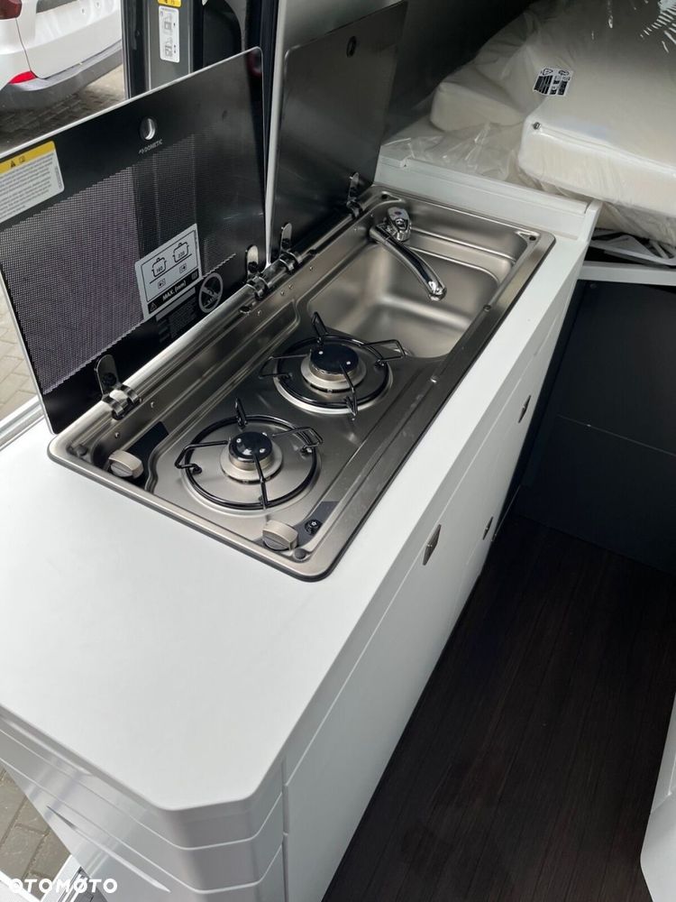 Volkswagen California - 14