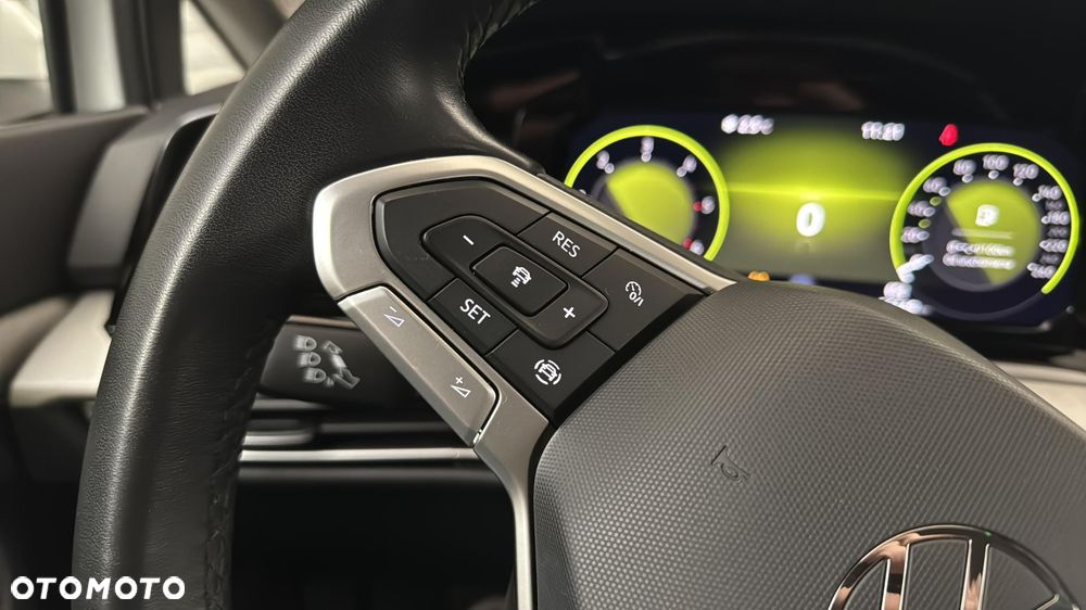 Volkswagen Golf Variant 2.0 TDI Life - 24