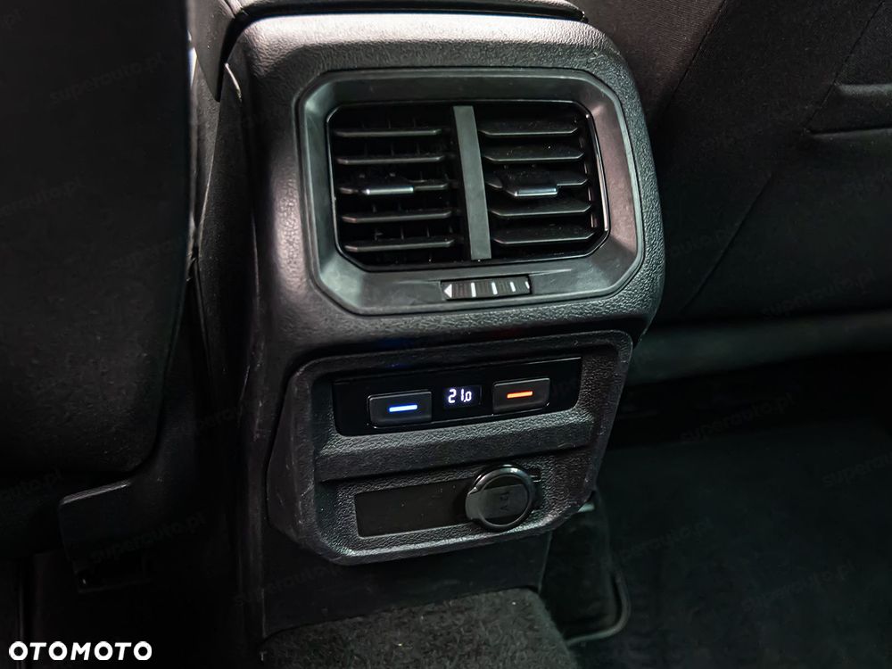 Volkswagen Tiguan 1.5 TSI EVO Elegance DSG - 20
