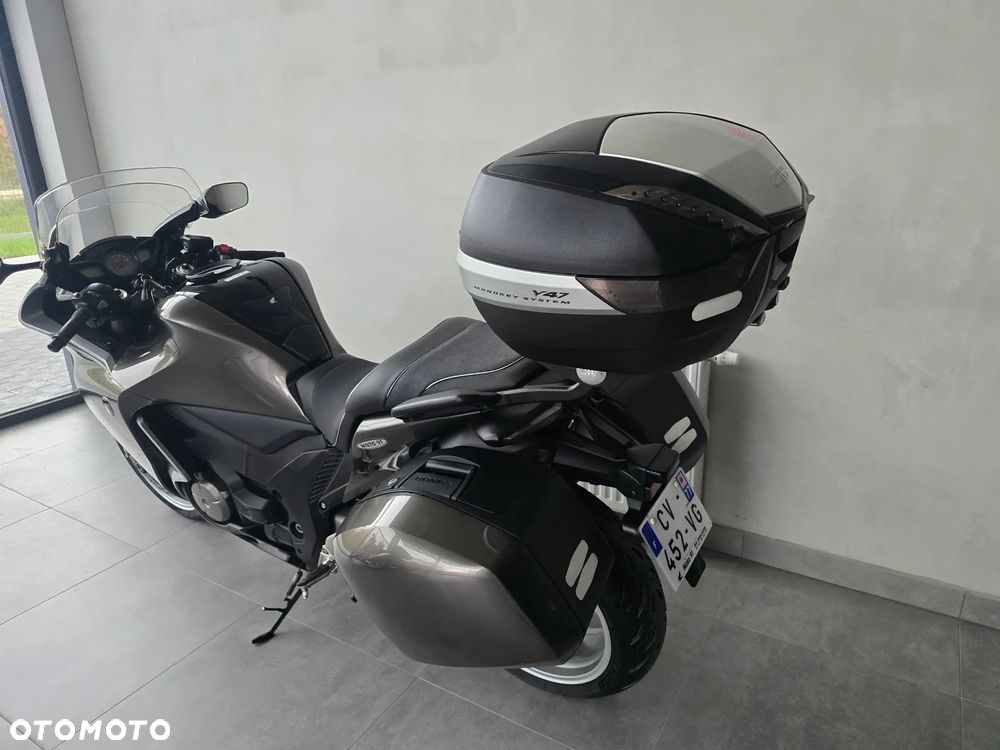 Honda VFR - 20