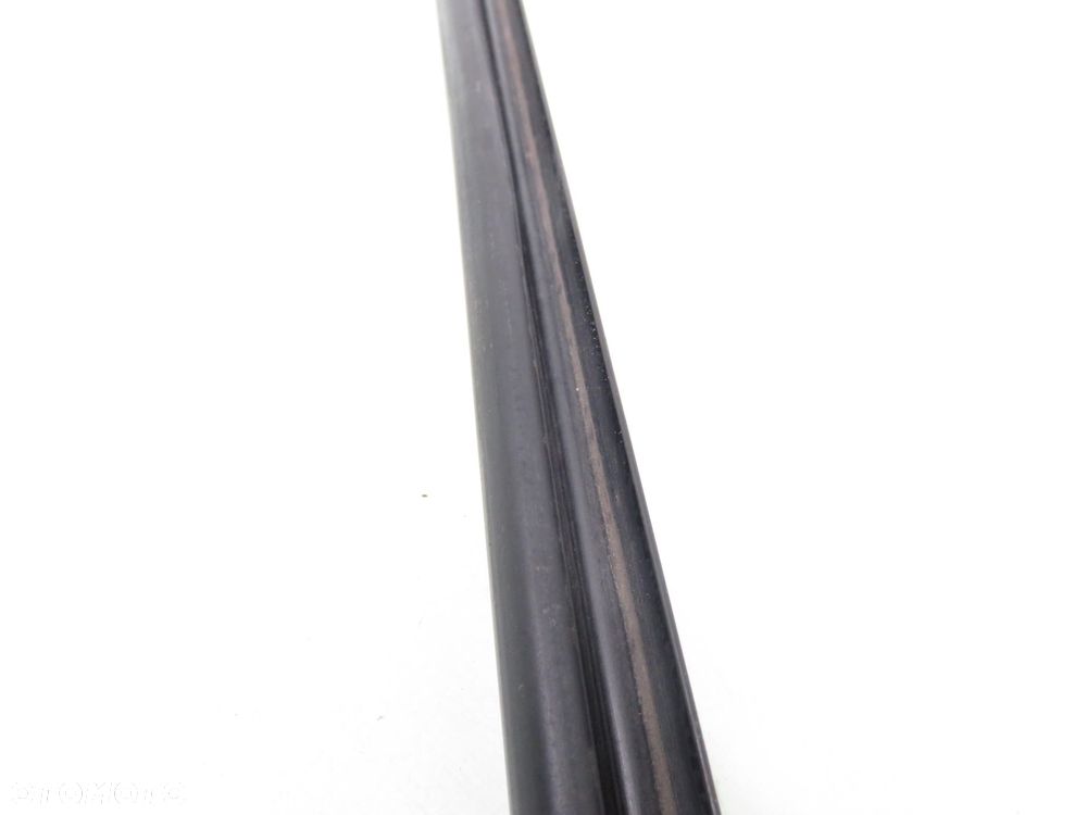 LISTWA PROGOWA FORD MONDEO MK4 IV - 2