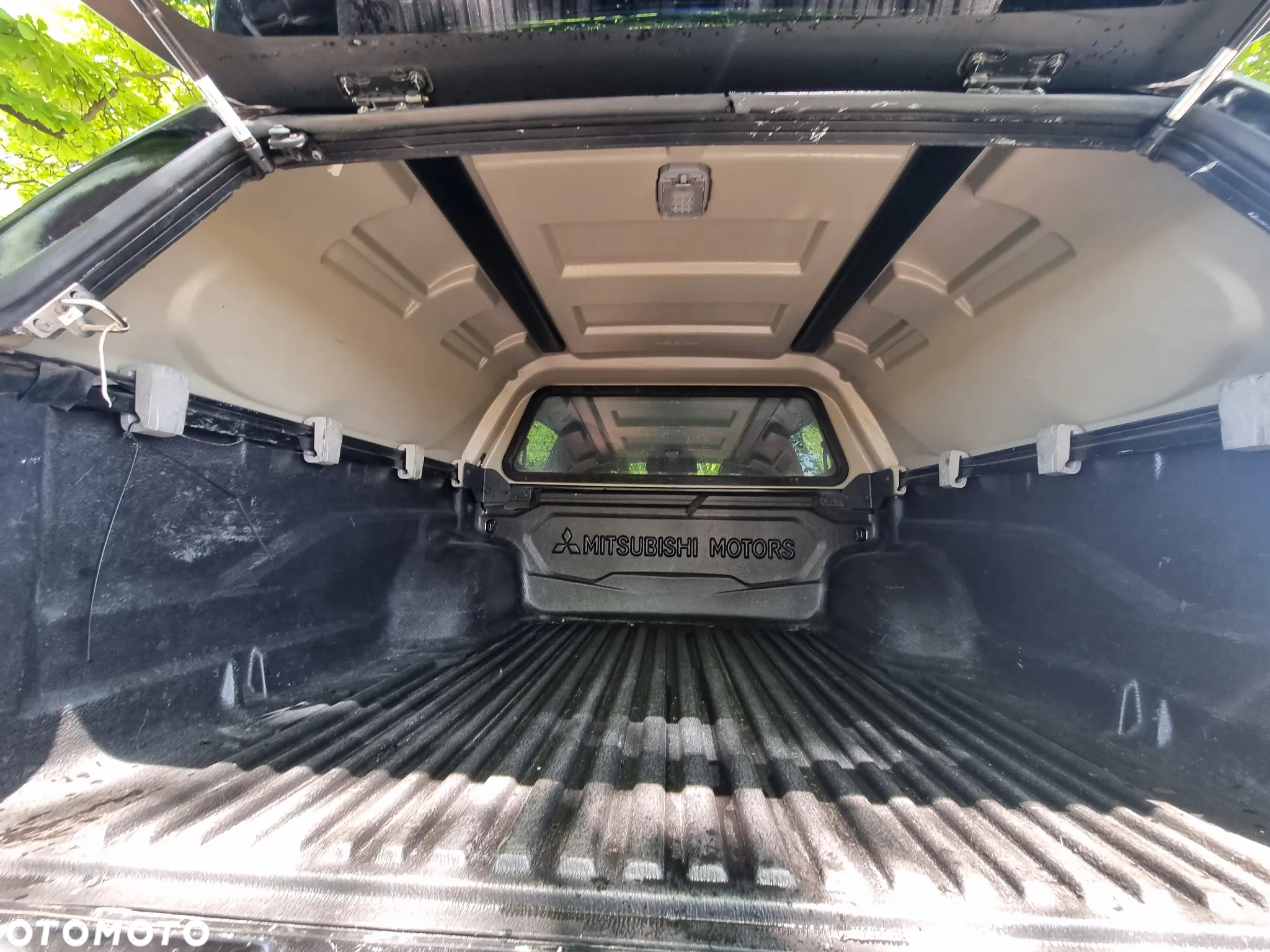 Mitsubishi L200 2.4 d DC Intense Plus EU6 - 12