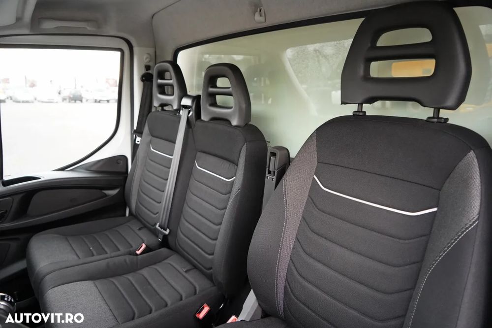 Iveco DAILY 35-160 / 4.3 M CONTAINER / LIFT / TWIN - 28
