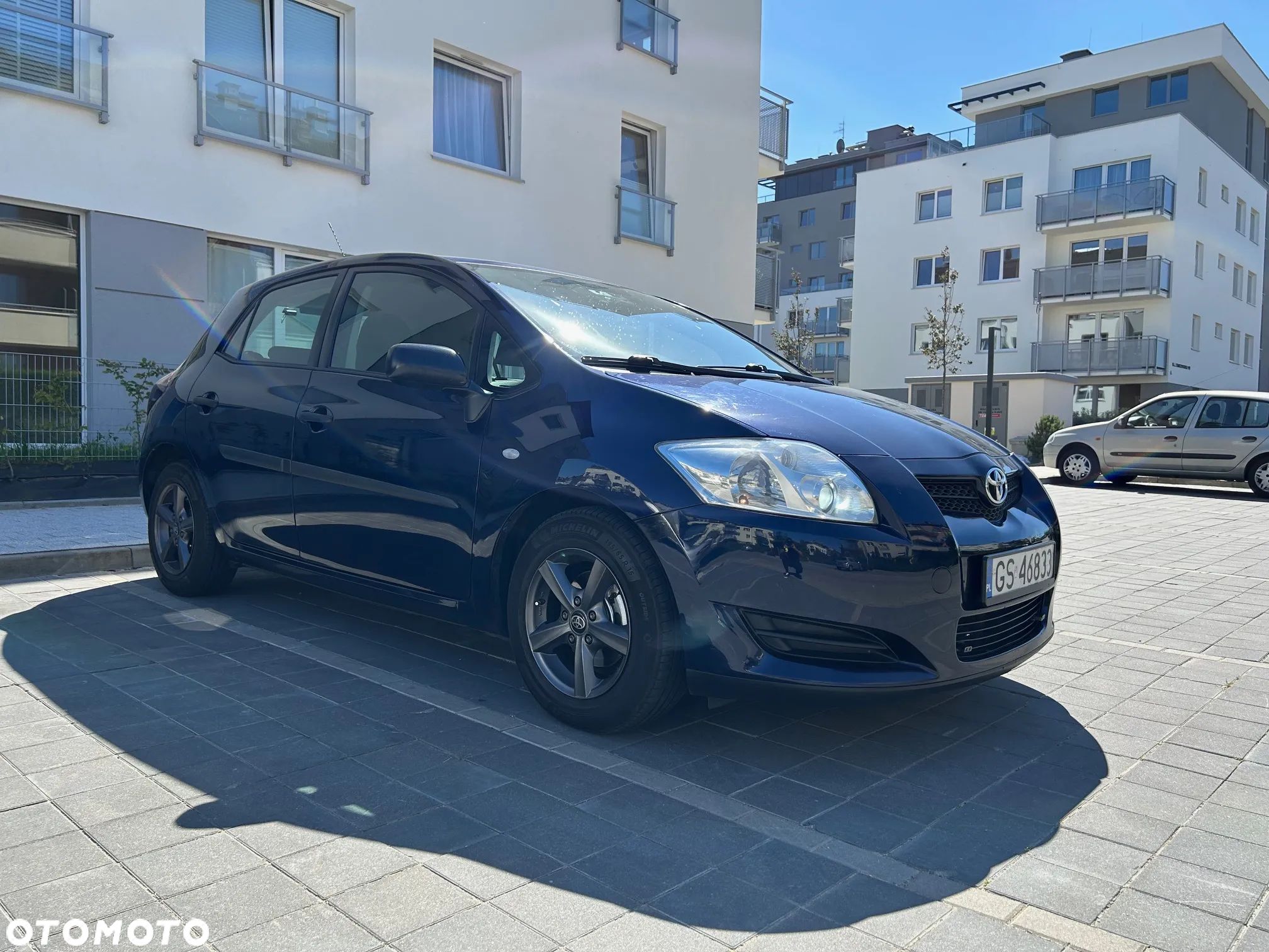 Toyota Auris 1.4 D-4D Terra - 1