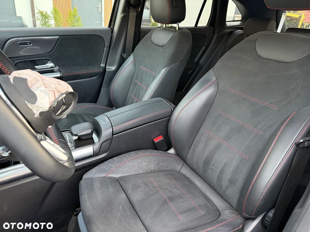 Mercedes-Benz GLA 200 7G-DCT Edition AMG Line - 23