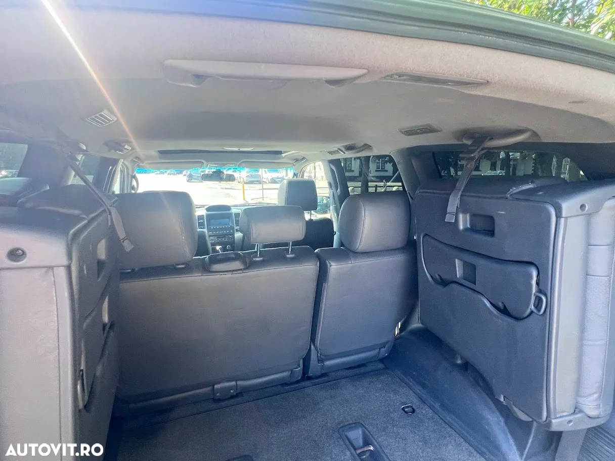 Toyota Land Cruiser 3.0 TD-4D Aut Executive - 19