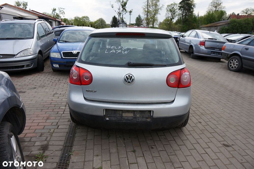 VOLKSWAGEN GOLF V 3D HB 2004 LA7W 1.9 TDI BKD 105KM GQQ SREBRNY na części - 4